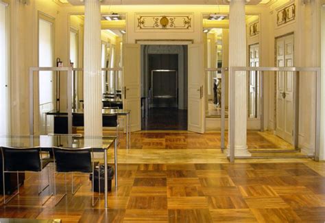 palazzo versace via del gesù|Versace home milano.